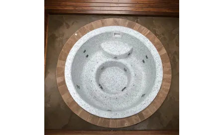 Spa circolare a mosaico Tiled 109 per 5 persone | Idromassaggio elegante