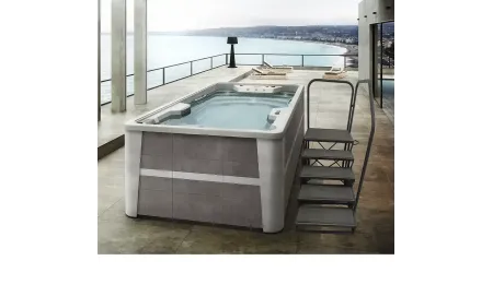 Acessório para Aquavia SPAS | Escada de acesso ao Swimspa