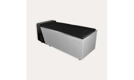 Studený ponor: Profesionální ledová koupel při 0 °C pro regeneraci sportovců