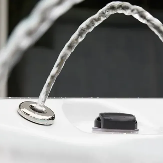 Silent Pump | Stille og effektiv filtrering | Aquavia Spa