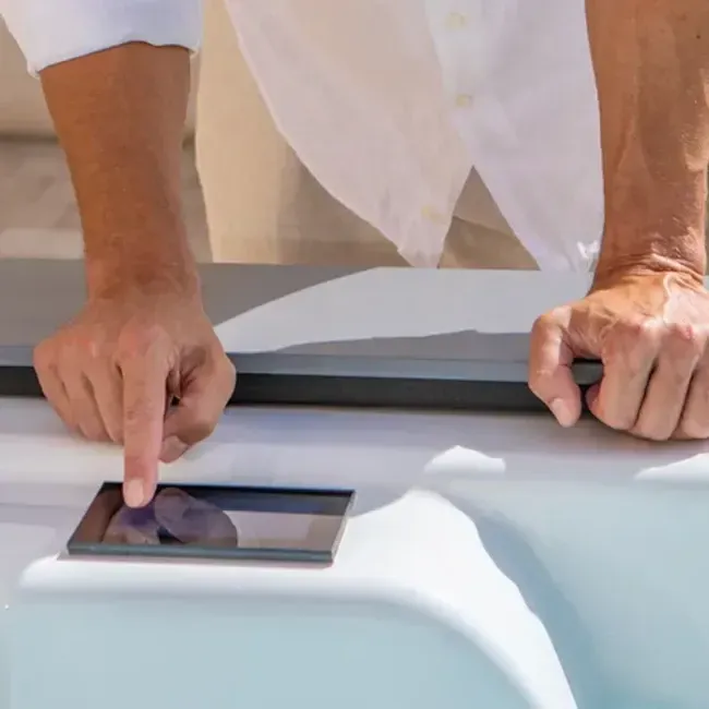 Wifi Touch Panel | Τηλεχειριστήριο για σπα | Aquavia Spa