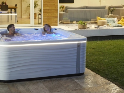 Vaste spa of opblaasbare spa : voor- en nadelen