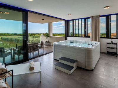 Verhoog uw gemiddelde dagprijs (ADR) door spa of jacuzzi in uw hotelkamer te ins